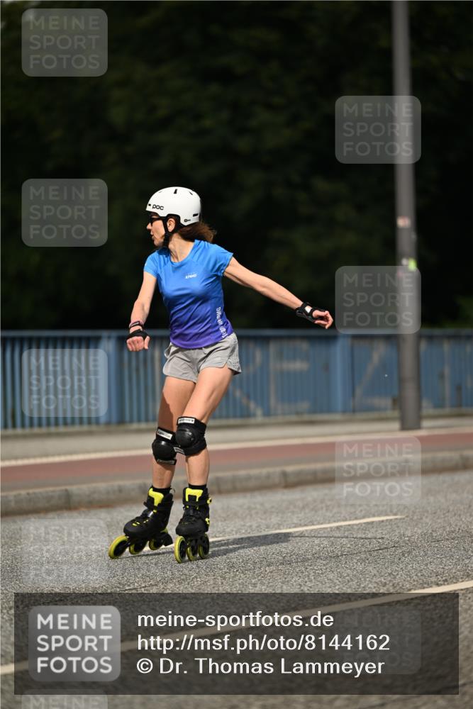 29.06.2025 - hella hamburg halbmarathon Dr. Thomas Lammeyer http://msf.ph/oto/8144162 29.06.2025 09:12:42 Kennedybrücke  meine-sportfotos.de