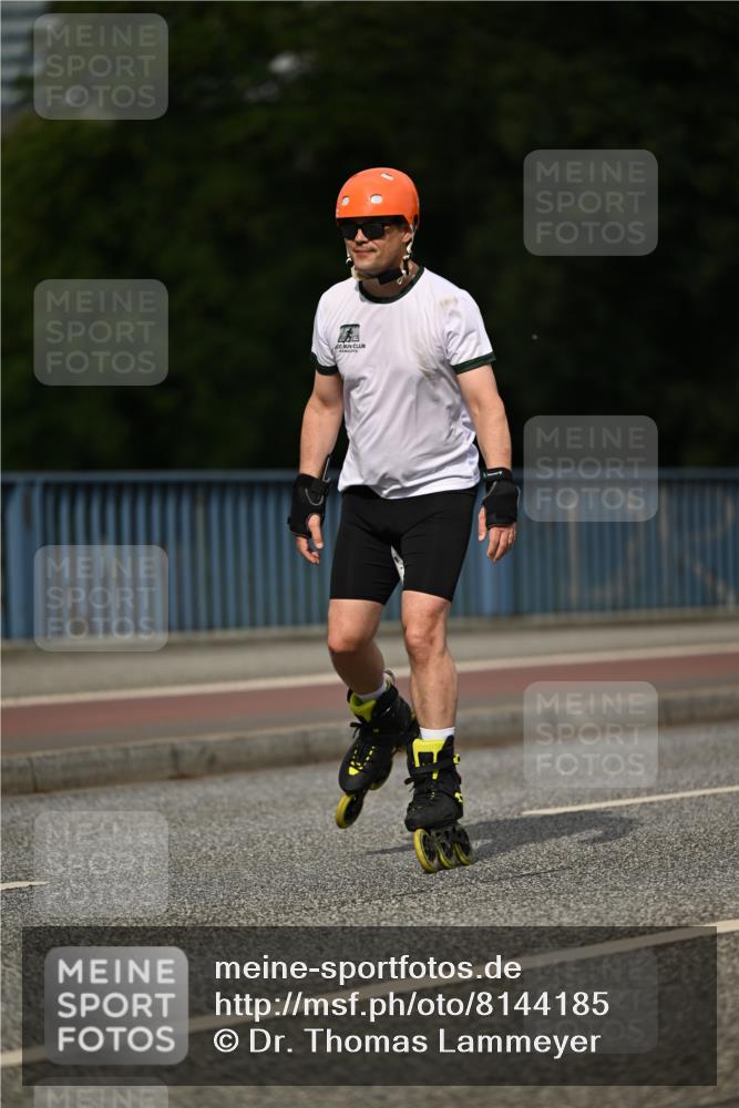 29.06.2025 - hella hamburg halbmarathon Dr. Thomas Lammeyer http://msf.ph/oto/8144185 29.06.2025 09:12:44 Kennedybrücke  meine-sportfotos.de