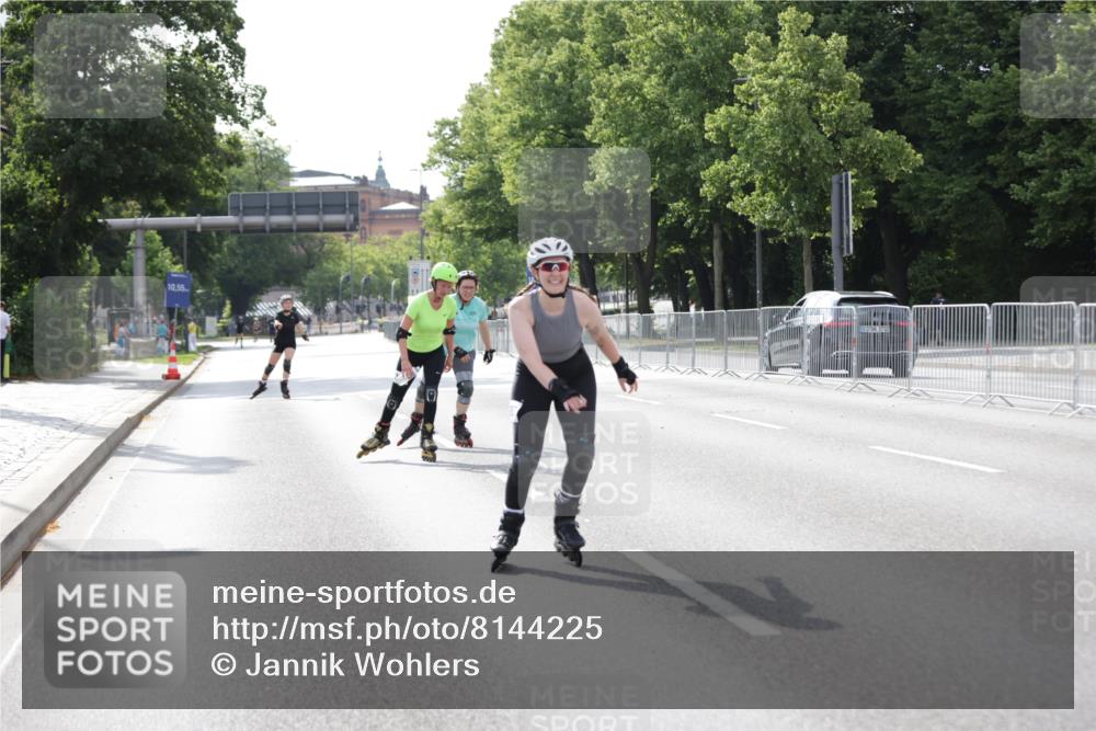 29.06.2025 - hella hamburg halbmarathon Jannik Wohlers http://msf.ph/oto/8144225 29.06.2025 09:07:34 Lombardsbrücke  meine-sportfotos.de