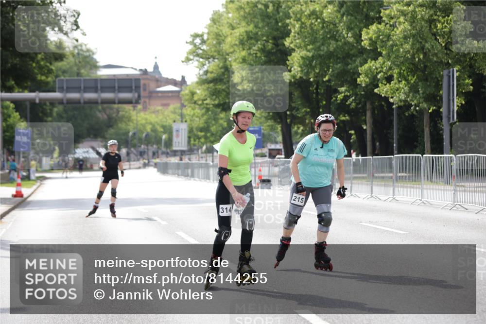 29.06.2025 - hella hamburg halbmarathon Jannik Wohlers http://msf.ph/oto/8144255 29.06.2025 09:07:36 Lombardsbrücke  meine-sportfotos.de