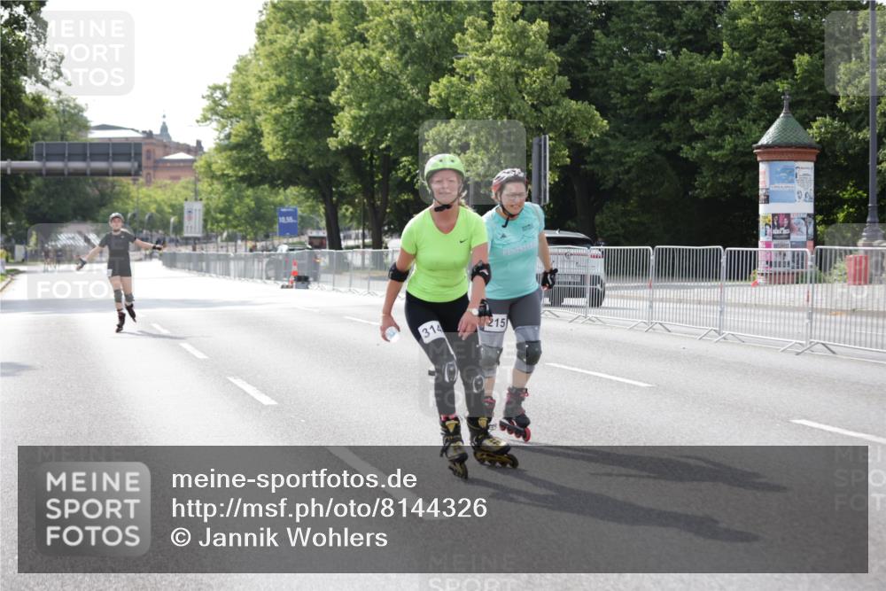 29.06.2025 - hella hamburg halbmarathon Jannik Wohlers http://msf.ph/oto/8144326 29.06.2025 09:07:37 Lombardsbrücke  meine-sportfotos.de