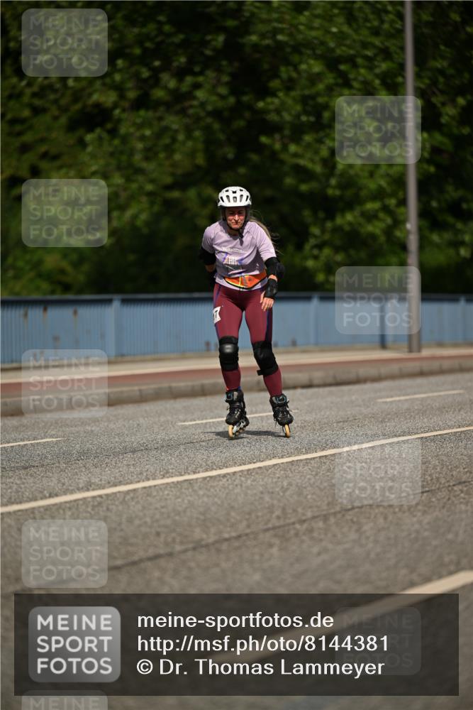 29.06.2025 - hella hamburg halbmarathon Dr. Thomas Lammeyer http://msf.ph/oto/8144381 29.06.2025 09:09:59 Kennedybrücke  meine-sportfotos.de