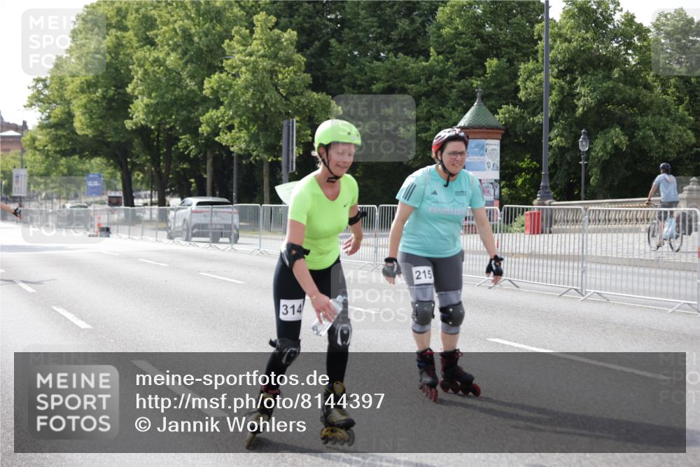 29.06.2025 - hella hamburg halbmarathon Jannik Wohlers http://msf.ph/oto/8144397 29.06.2025 09:07:37 Lombardsbrücke  meine-sportfotos.de