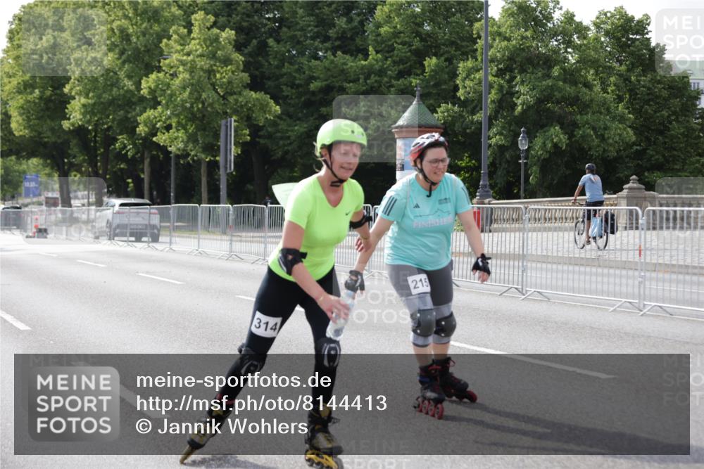 29.06.2025 - hella hamburg halbmarathon Jannik Wohlers http://msf.ph/oto/8144413 29.06.2025 09:07:38 Lombardsbrücke  meine-sportfotos.de