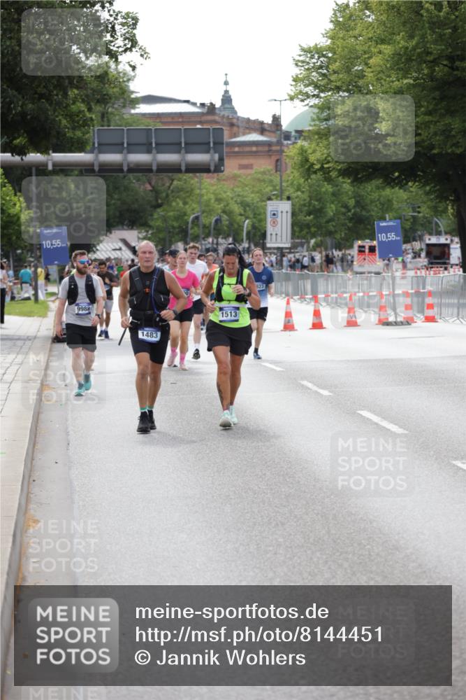 29.06.2025 - hella hamburg halbmarathon Jannik Wohlers http://msf.ph/oto/8144451 29.06.2025 10:09:04 Lombardsbrücke 1456, 1483, 1513, 2978, 4859, 5806, 5885, 6674, 7187, 8090, 9988, 10194, 12156, 12862, 15697, 16688, 18726, 18727, 19166 meine-sportfotos.de