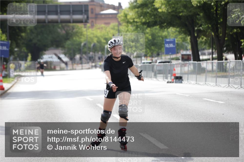 29.06.2025 - hella hamburg halbmarathon Jannik Wohlers http://msf.ph/oto/8144473 29.06.2025 09:07:40 Lombardsbrücke  meine-sportfotos.de