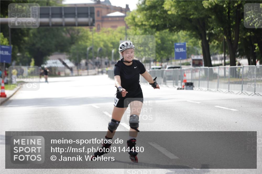 29.06.2025 - hella hamburg halbmarathon Jannik Wohlers http://msf.ph/oto/8144480 29.06.2025 09:07:40 Lombardsbrücke  meine-sportfotos.de