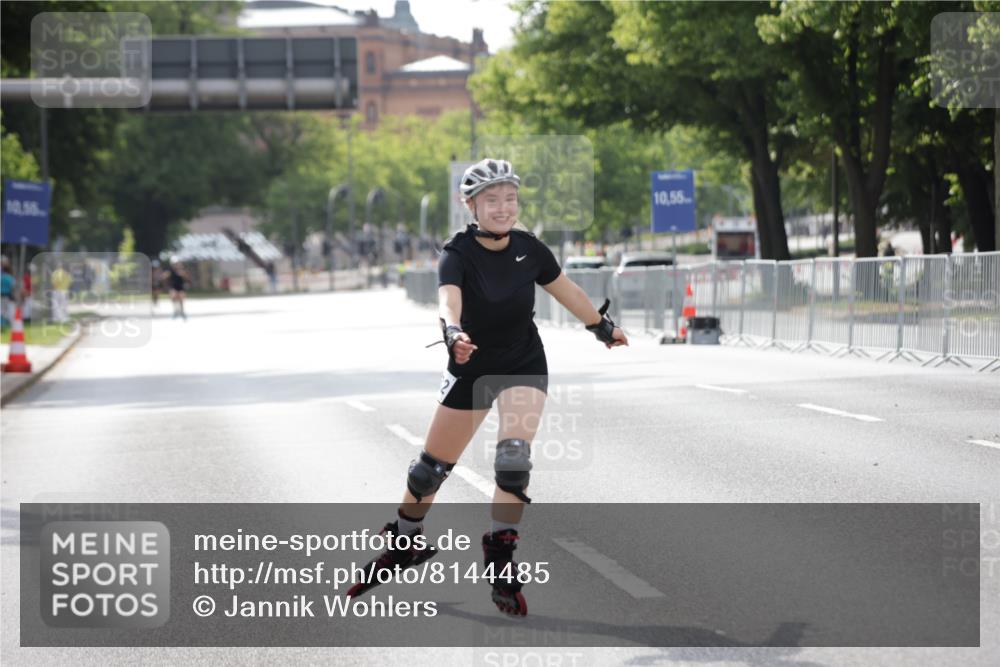 29.06.2025 - hella hamburg halbmarathon Jannik Wohlers http://msf.ph/oto/8144485 29.06.2025 09:07:40 Lombardsbrücke  meine-sportfotos.de
