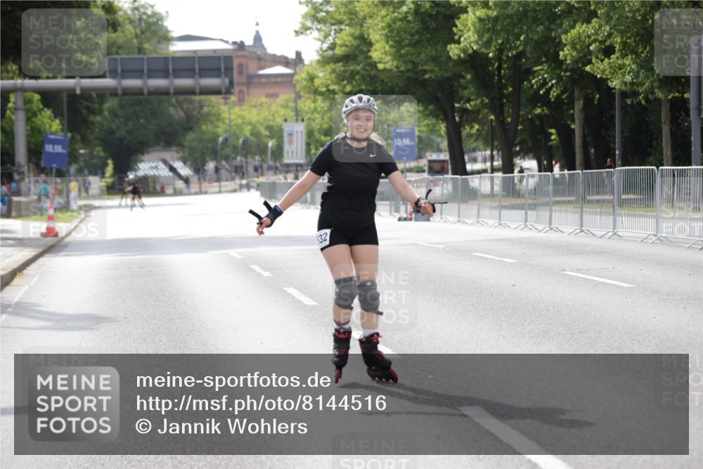 29.06.2025 - hella hamburg halbmarathon Jannik Wohlers http://msf.ph/oto/8144516 29.06.2025 09:07:40 Lombardsbrücke  meine-sportfotos.de