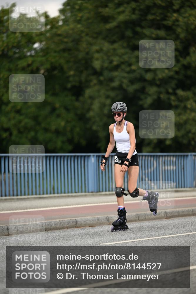 29.06.2025 - hella hamburg halbmarathon Dr. Thomas Lammeyer http://msf.ph/oto/8144527 29.06.2025 09:12:56 Kennedybrücke  meine-sportfotos.de