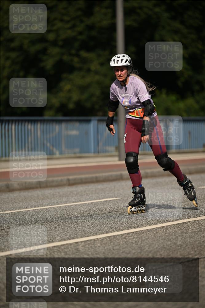 29.06.2025 - hella hamburg halbmarathon Dr. Thomas Lammeyer http://msf.ph/oto/8144546 29.06.2025 09:10:01 Kennedybrücke  meine-sportfotos.de