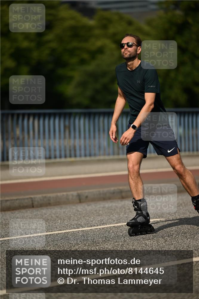 29.06.2025 - hella hamburg halbmarathon Dr. Thomas Lammeyer http://msf.ph/oto/8144645 29.06.2025 09:10:08 Kennedybrücke  meine-sportfotos.de