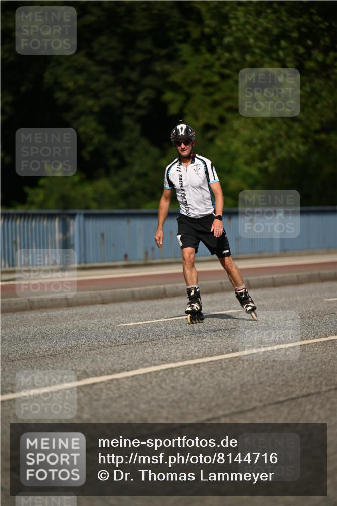 29.06.2025 - hella hamburg halbmarathon Dr. Thomas Lammeyer http://msf.ph/oto/8144716 29.06.2025 09:10:14 Kennedybrücke  meine-sportfotos.de