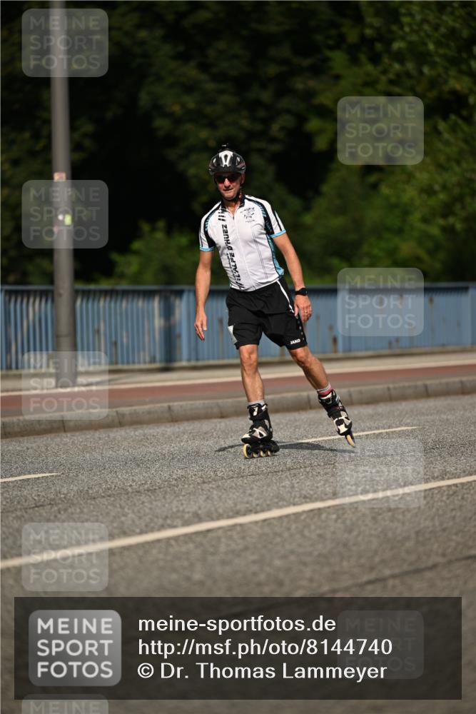 29.06.2025 - hella hamburg halbmarathon Dr. Thomas Lammeyer http://msf.ph/oto/8144740 29.06.2025 09:10:15 Kennedybrücke  meine-sportfotos.de