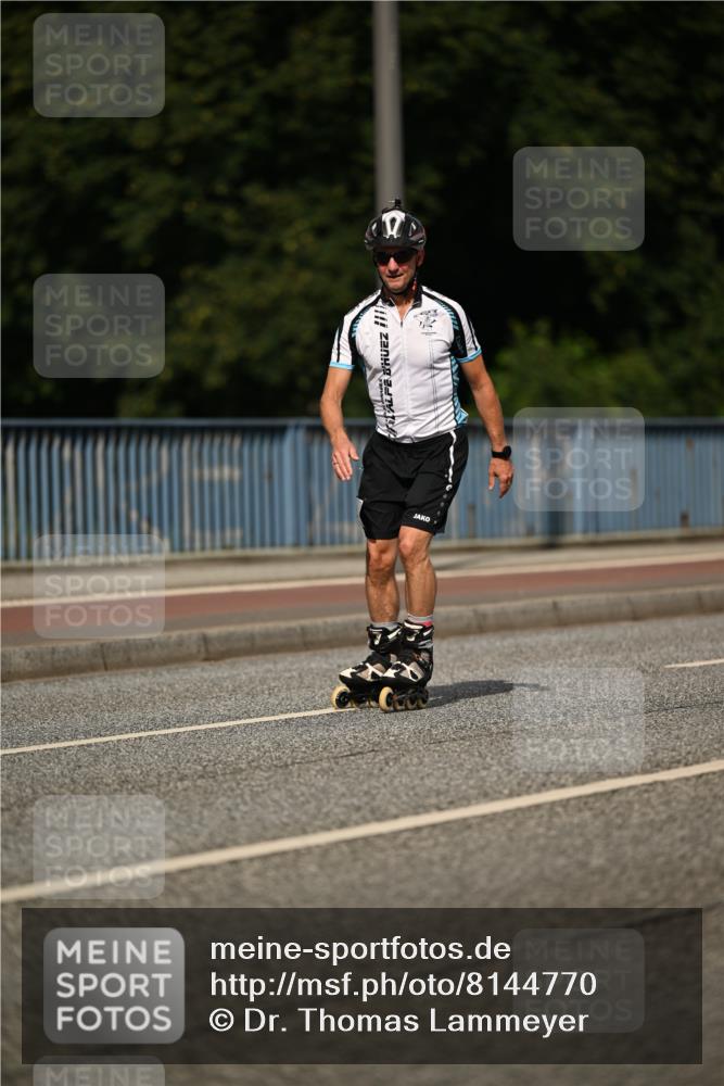 29.06.2025 - hella hamburg halbmarathon Dr. Thomas Lammeyer http://msf.ph/oto/8144770 29.06.2025 09:10:15 Kennedybrücke  meine-sportfotos.de