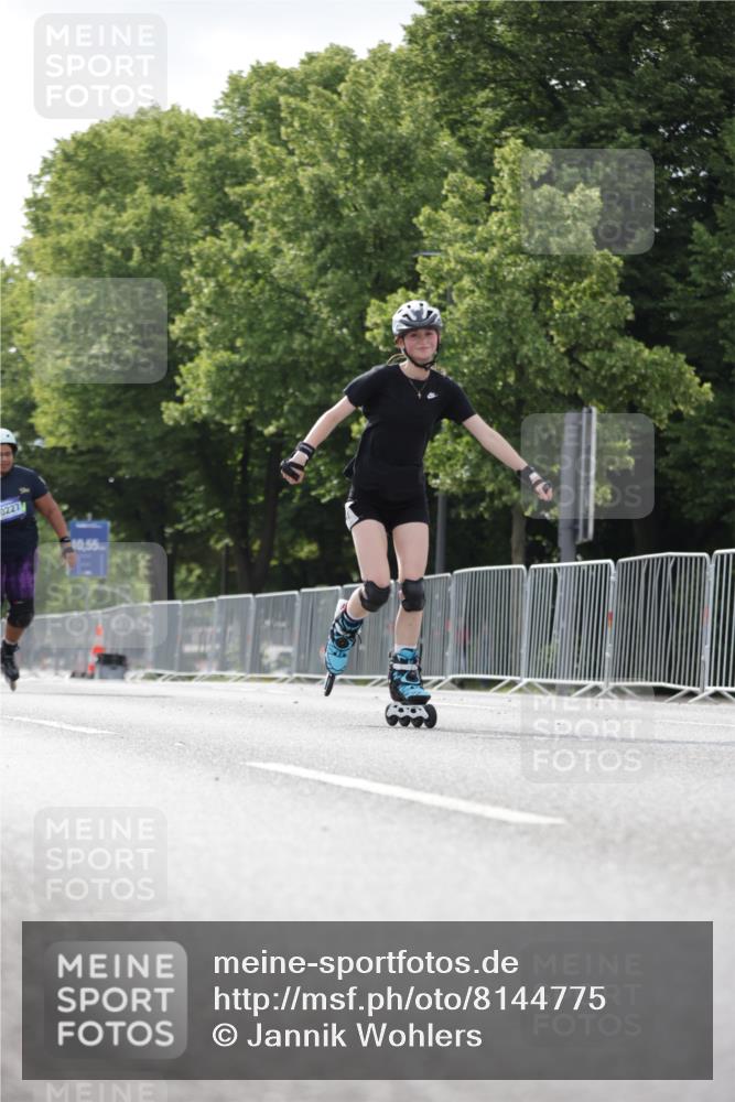 29.06.2025 - hella hamburg halbmarathon Jannik Wohlers http://msf.ph/oto/8144775 29.06.2025 09:08:05 Lombardsbrücke  meine-sportfotos.de