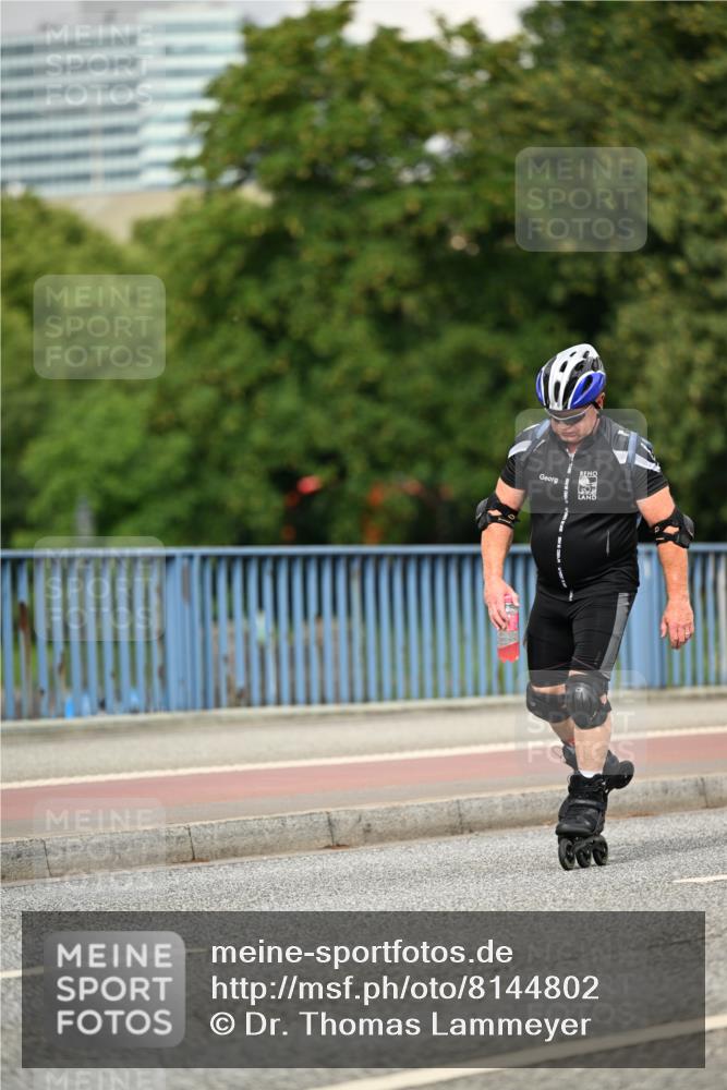 29.06.2025 - hella hamburg halbmarathon Dr. Thomas Lammeyer http://msf.ph/oto/8144802 29.06.2025 09:12:59 Kennedybrücke  meine-sportfotos.de