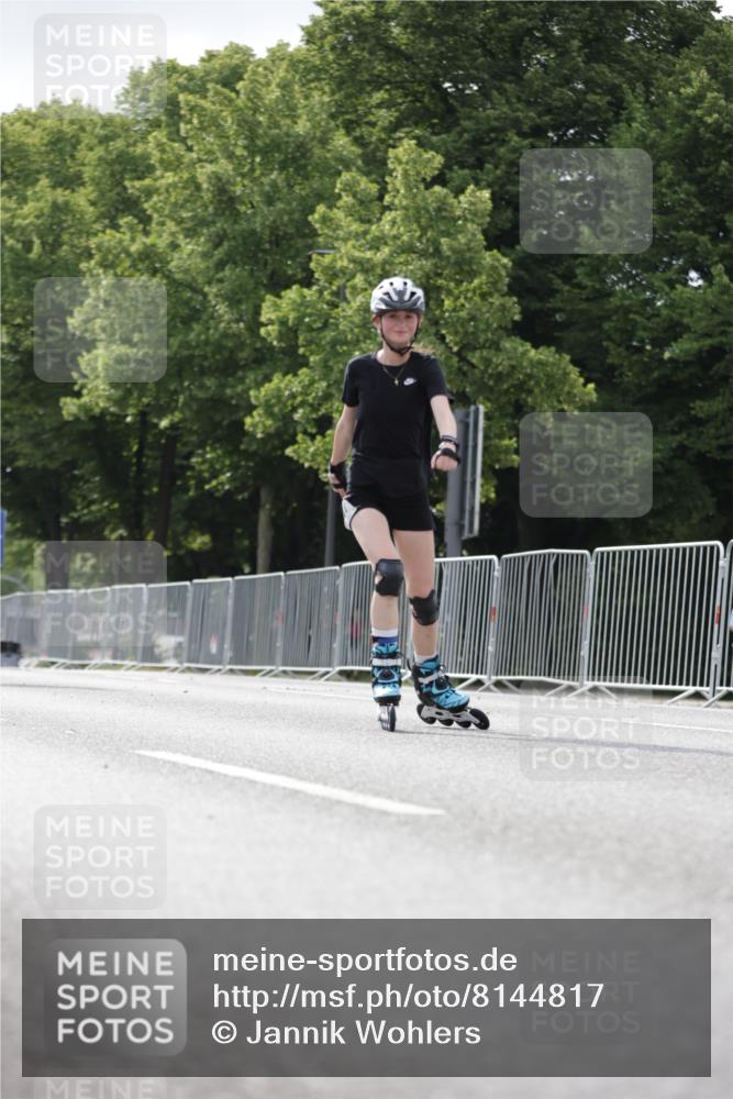 29.06.2025 - hella hamburg halbmarathon Jannik Wohlers http://msf.ph/oto/8144817 29.06.2025 09:08:05 Lombardsbrücke  meine-sportfotos.de