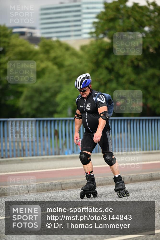 29.06.2025 - hella hamburg halbmarathon Dr. Thomas Lammeyer http://msf.ph/oto/8144843 29.06.2025 09:13:00 Kennedybrücke  meine-sportfotos.de