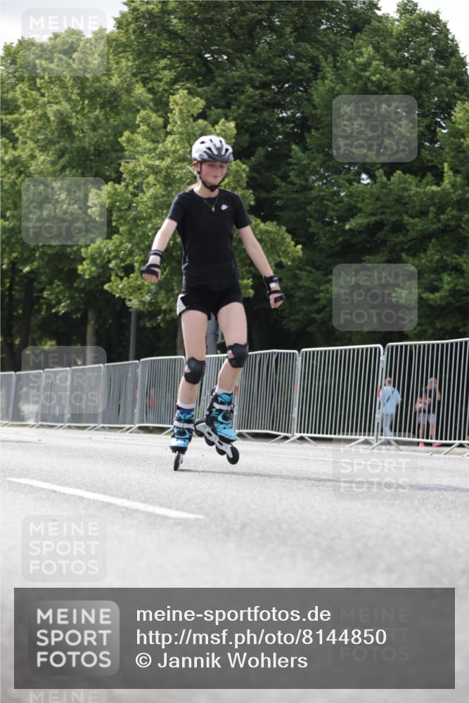 29.06.2025 - hella hamburg halbmarathon Jannik Wohlers http://msf.ph/oto/8144850 29.06.2025 09:08:06 Lombardsbrücke  meine-sportfotos.de