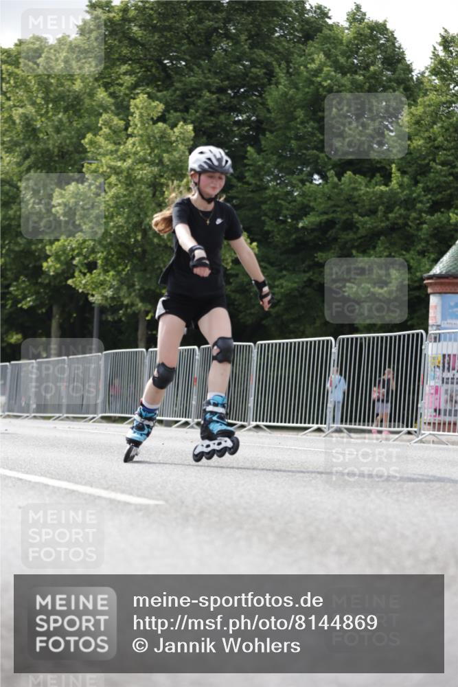 29.06.2025 - hella hamburg halbmarathon Jannik Wohlers http://msf.ph/oto/8144869 29.06.2025 09:08:06 Lombardsbrücke  meine-sportfotos.de