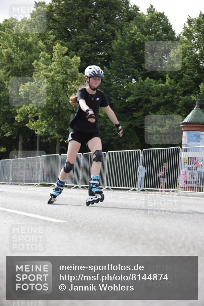 29.06.2025 - hella hamburg halbmarathon Jannik Wohlers http://msf.ph/oto/8144874 29.06.2025 09:08:06 Lombardsbrücke  meine-sportfotos.de