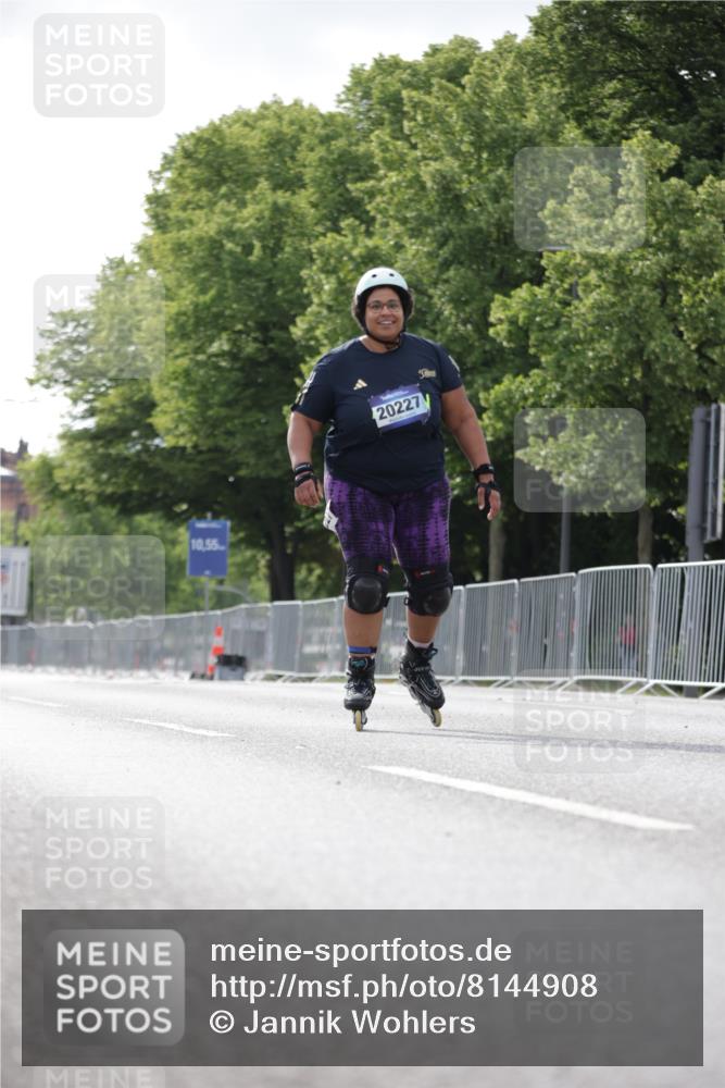 29.06.2025 - hella hamburg halbmarathon Jannik Wohlers http://msf.ph/oto/8144908 29.06.2025 09:08:08 Lombardsbrücke  meine-sportfotos.de