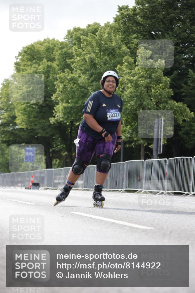 29.06.2025 - hella hamburg halbmarathon Jannik Wohlers http://msf.ph/oto/8144922 29.06.2025 09:08:08 Lombardsbrücke  meine-sportfotos.de