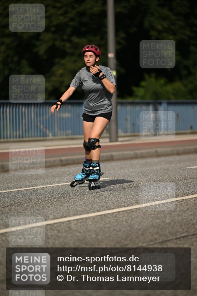 29.06.2025 - hella hamburg halbmarathon Dr. Thomas Lammeyer http://msf.ph/oto/8144938 29.06.2025 09:10:19 Kennedybrücke  meine-sportfotos.de
