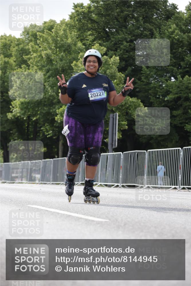 29.06.2025 - hella hamburg halbmarathon Jannik Wohlers http://msf.ph/oto/8144945 29.06.2025 09:08:08 Lombardsbrücke  meine-sportfotos.de