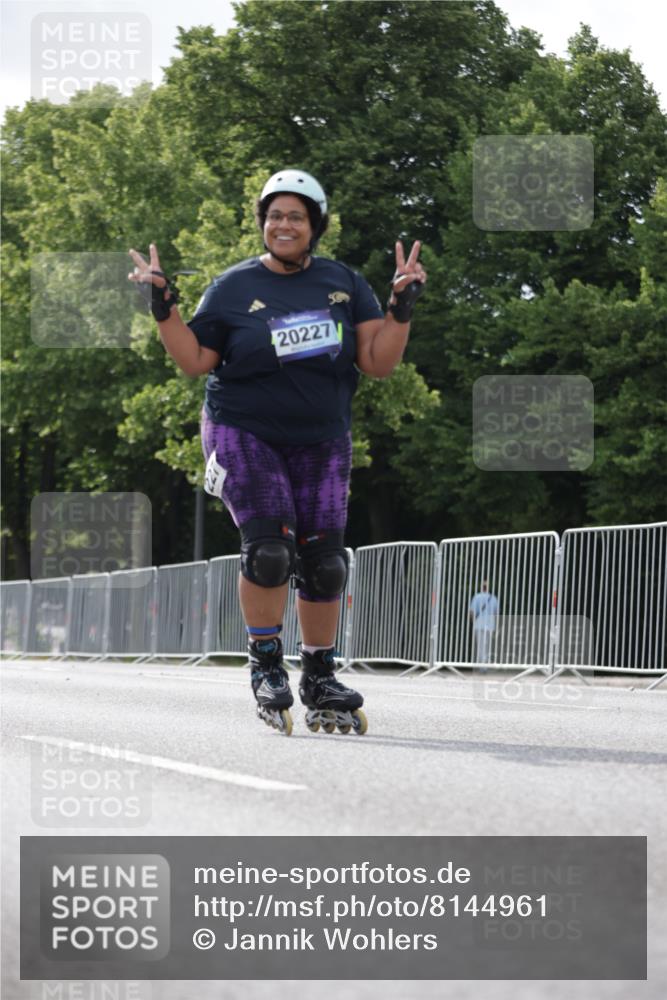 29.06.2025 - hella hamburg halbmarathon Jannik Wohlers http://msf.ph/oto/8144961 29.06.2025 09:08:08 Lombardsbrücke  meine-sportfotos.de
