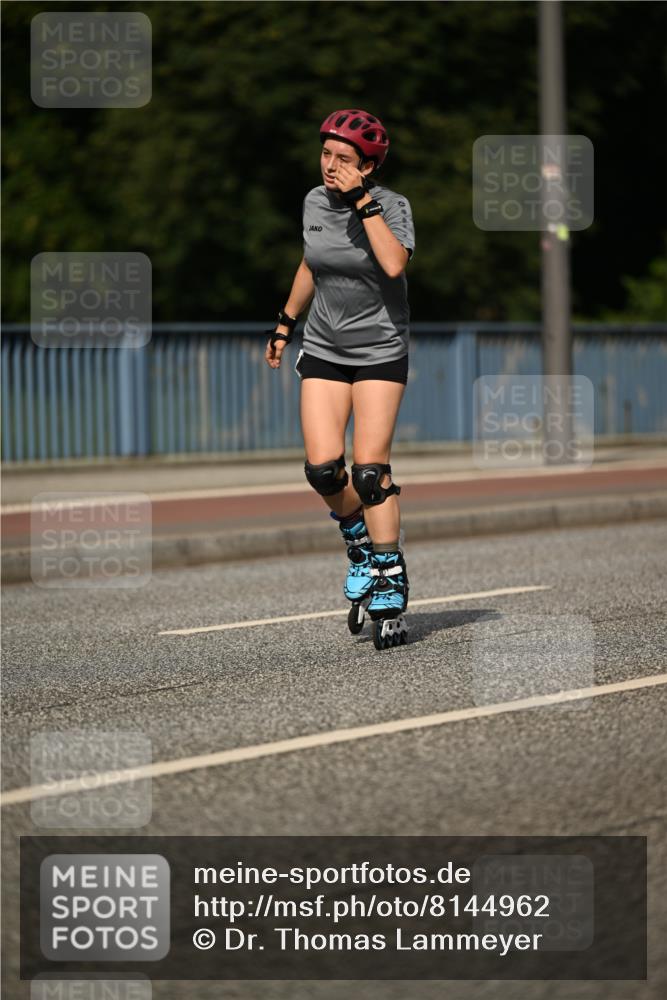 29.06.2025 - hella hamburg halbmarathon Dr. Thomas Lammeyer http://msf.ph/oto/8144962 29.06.2025 09:10:19 Kennedybrücke  meine-sportfotos.de