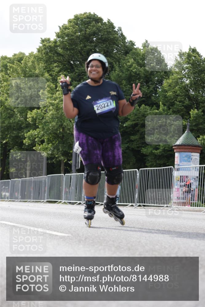 29.06.2025 - hella hamburg halbmarathon Jannik Wohlers http://msf.ph/oto/8144988 29.06.2025 09:08:09 Lombardsbrücke  meine-sportfotos.de