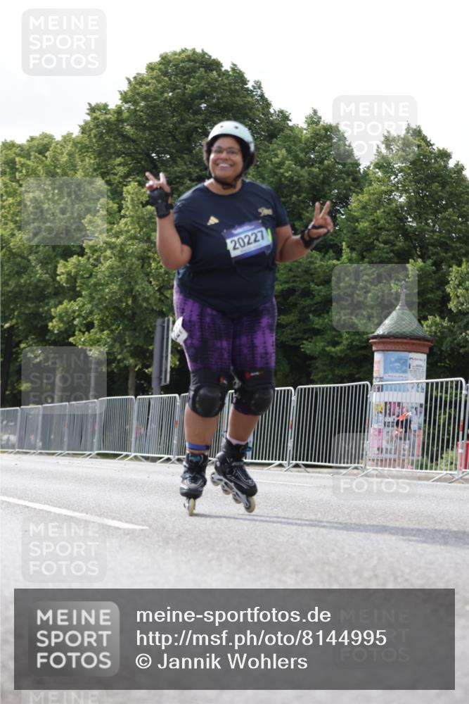 29.06.2025 - hella hamburg halbmarathon Jannik Wohlers http://msf.ph/oto/8144995 29.06.2025 09:08:09 Lombardsbrücke  meine-sportfotos.de