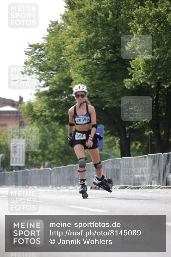 29.06.2025 - hella hamburg halbmarathon Jannik Wohlers http://msf.ph/oto/8145089 29.06.2025 09:08:13 Lombardsbrücke  meine-sportfotos.de