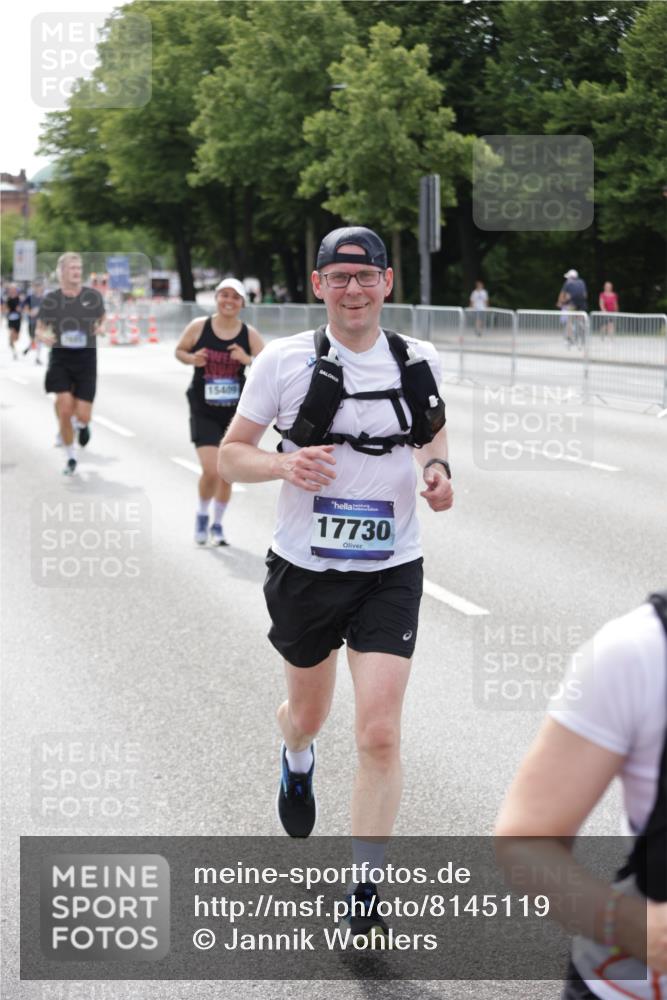 29.06.2025 - hella hamburg halbmarathon Jannik Wohlers http://msf.ph/oto/8145119 29.06.2025 10:10:00 Lombardsbrücke 1573, 5182, 5440, 7042, 7685, 8219, 8890, 9816, 11180, 12008, 13797, 13901, 14679, 14822, 15409, 16166, 16344, 16639, 16872, 17730, 19023 meine-sportfotos.de