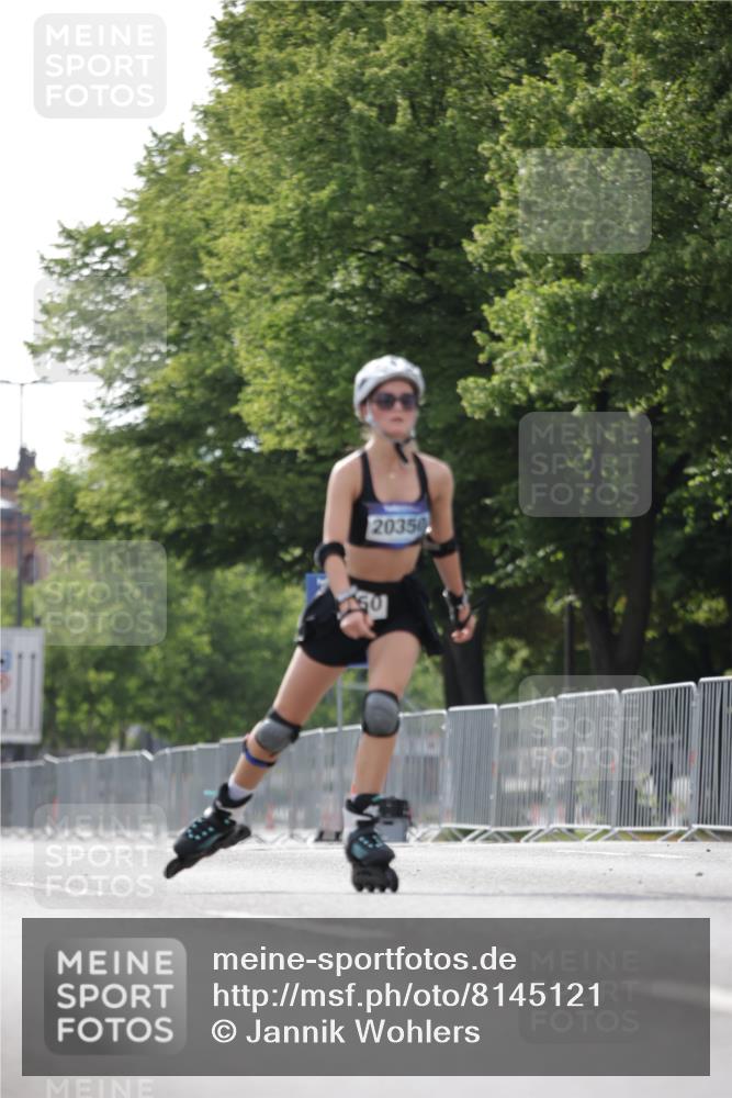 29.06.2025 - hella hamburg halbmarathon Jannik Wohlers http://msf.ph/oto/8145121 29.06.2025 09:08:14 Lombardsbrücke  meine-sportfotos.de