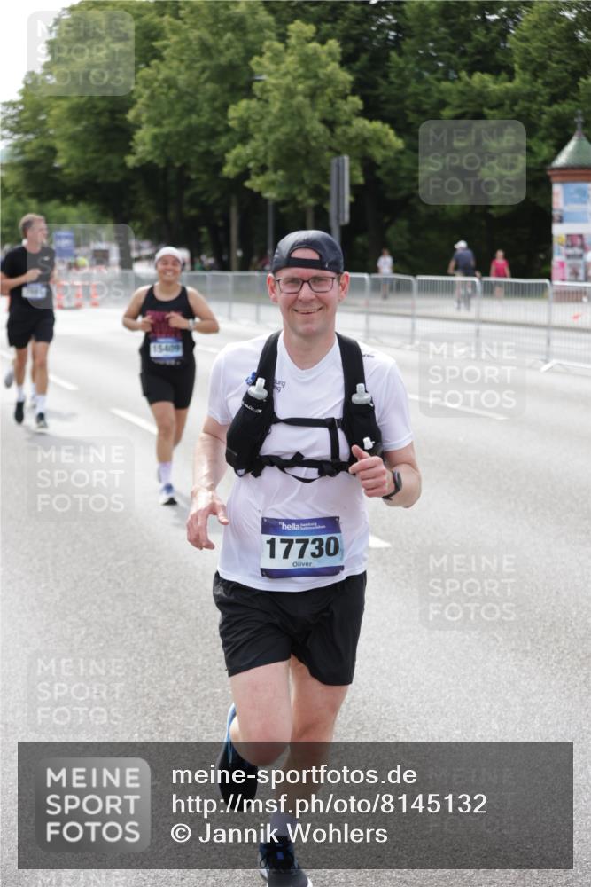 29.06.2025 - hella hamburg halbmarathon Jannik Wohlers http://msf.ph/oto/8145132 29.06.2025 10:10:00 Lombardsbrücke 1573, 5182, 5440, 7042, 7685, 8219, 8890, 9816, 11180, 12008, 13797, 13901, 14679, 14822, 15409, 16166, 16344, 16639, 16872, 17730, 19023 meine-sportfotos.de