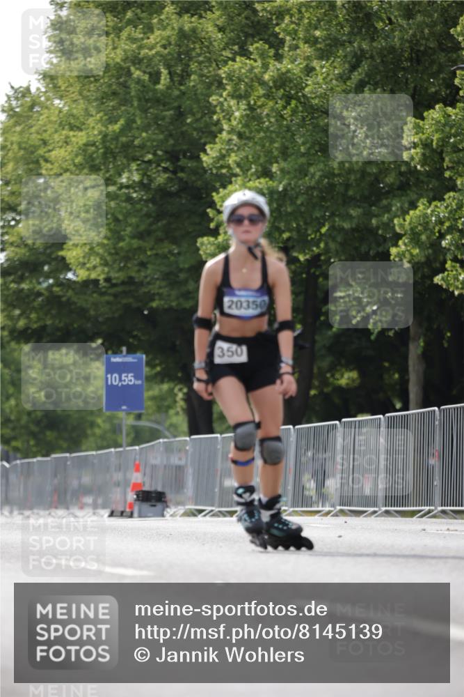 29.06.2025 - hella hamburg halbmarathon Jannik Wohlers http://msf.ph/oto/8145139 29.06.2025 09:08:15 Lombardsbrücke  meine-sportfotos.de