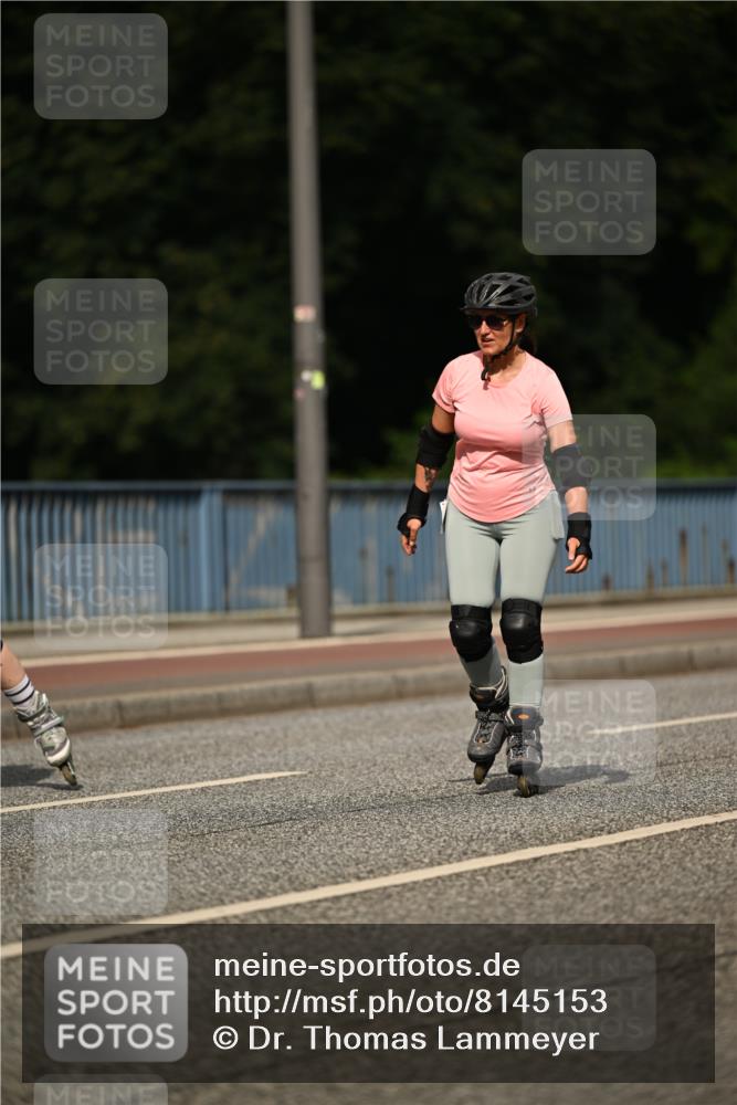 29.06.2025 - hella hamburg halbmarathon Dr. Thomas Lammeyer http://msf.ph/oto/8145153 29.06.2025 09:13:12 Kennedybrücke  meine-sportfotos.de