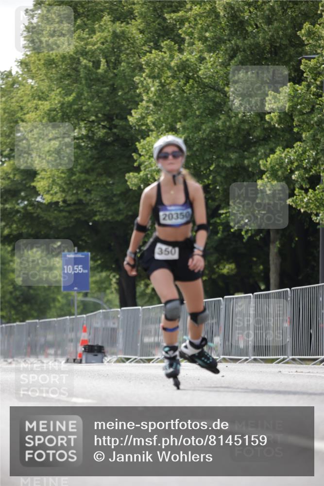 29.06.2025 - hella hamburg halbmarathon Jannik Wohlers http://msf.ph/oto/8145159 29.06.2025 09:08:15 Lombardsbrücke  meine-sportfotos.de