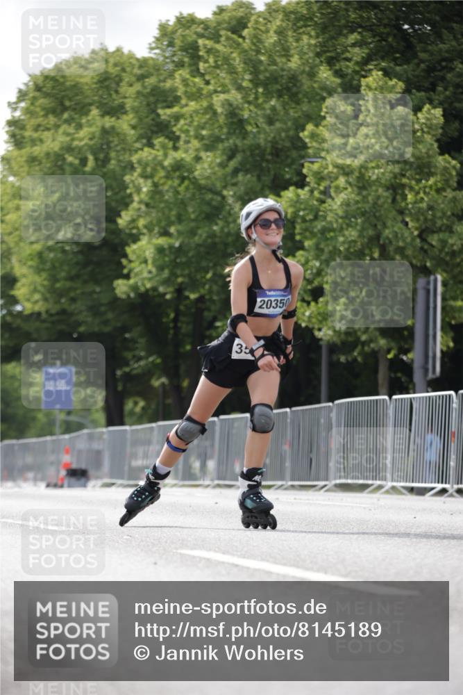 29.06.2025 - hella hamburg halbmarathon Jannik Wohlers http://msf.ph/oto/8145189 29.06.2025 09:08:15 Lombardsbrücke  meine-sportfotos.de