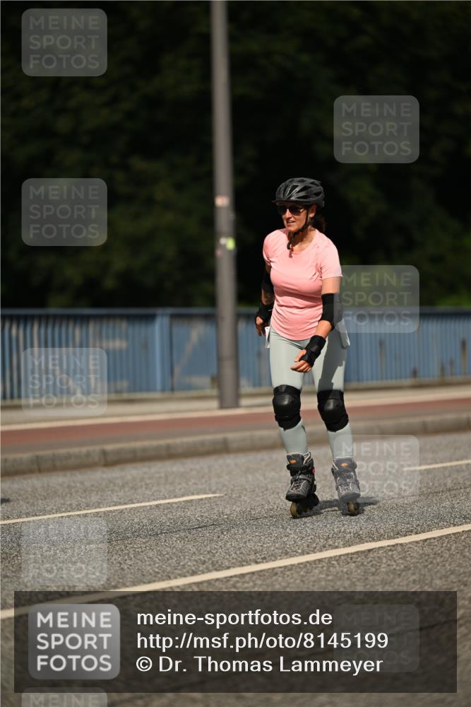 29.06.2025 - hella hamburg halbmarathon Dr. Thomas Lammeyer http://msf.ph/oto/8145199 29.06.2025 09:13:12 Kennedybrücke  meine-sportfotos.de