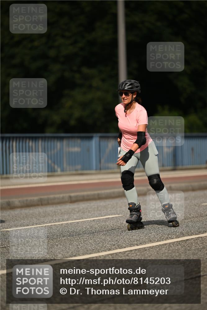 29.06.2025 - hella hamburg halbmarathon Dr. Thomas Lammeyer http://msf.ph/oto/8145203 29.06.2025 09:13:12 Kennedybrücke  meine-sportfotos.de