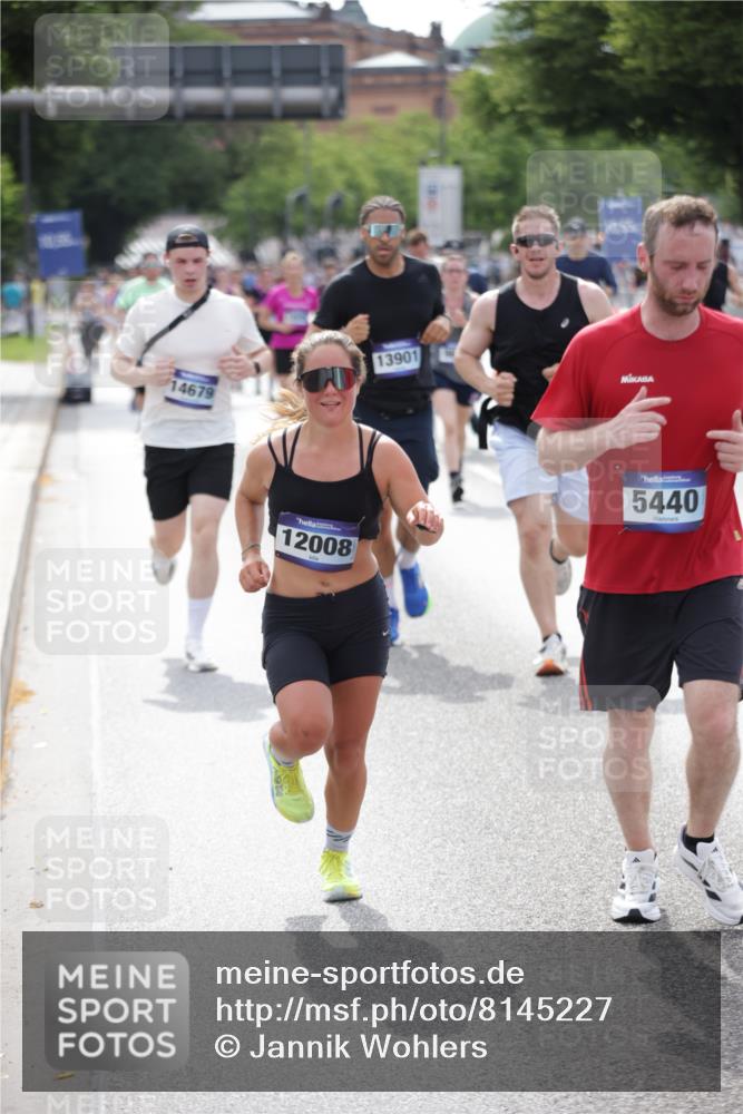29.06.2025 - hella hamburg halbmarathon Jannik Wohlers http://msf.ph/oto/8145227 29.06.2025 10:10:04 Lombardsbrücke 1573, 5182, 5440, 7685, 9681, 9816, 11180, 11904, 11905, 12008, 12629, 13797, 13825, 13901, 14679, 14822, 15409, 16166, 16344, 16639, 17730, 19023 meine-sportfotos.de