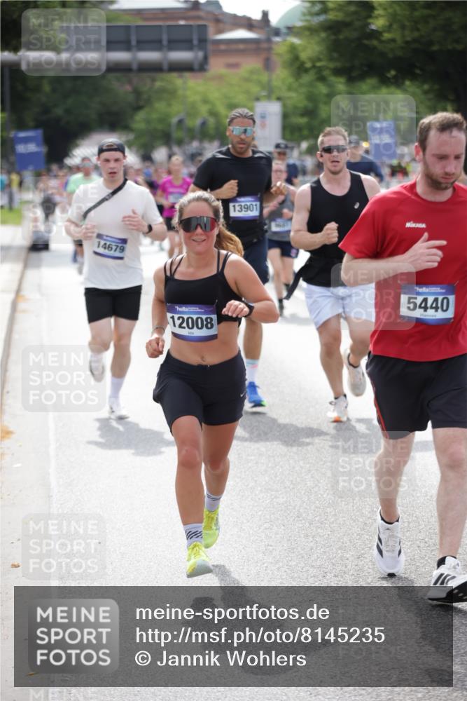 29.06.2025 - hella hamburg halbmarathon Jannik Wohlers http://msf.ph/oto/8145235 29.06.2025 10:10:04 Lombardsbrücke 1573, 5182, 5440, 7685, 9681, 9816, 11180, 11904, 11905, 12008, 12629, 13797, 13825, 13901, 14679, 14822, 15409, 16166, 16344, 16639, 17730, 19023 meine-sportfotos.de