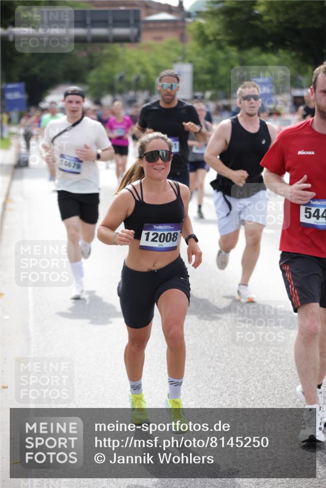 29.06.2025 - hella hamburg halbmarathon Jannik Wohlers http://msf.ph/oto/8145250 29.06.2025 10:10:04 Lombardsbrücke 1573, 5182, 5440, 7685, 9681, 9816, 11180, 11904, 11905, 12008, 12629, 13797, 13825, 13901, 14679, 14822, 15409, 16166, 16344, 16639, 17730, 19023 meine-sportfotos.de