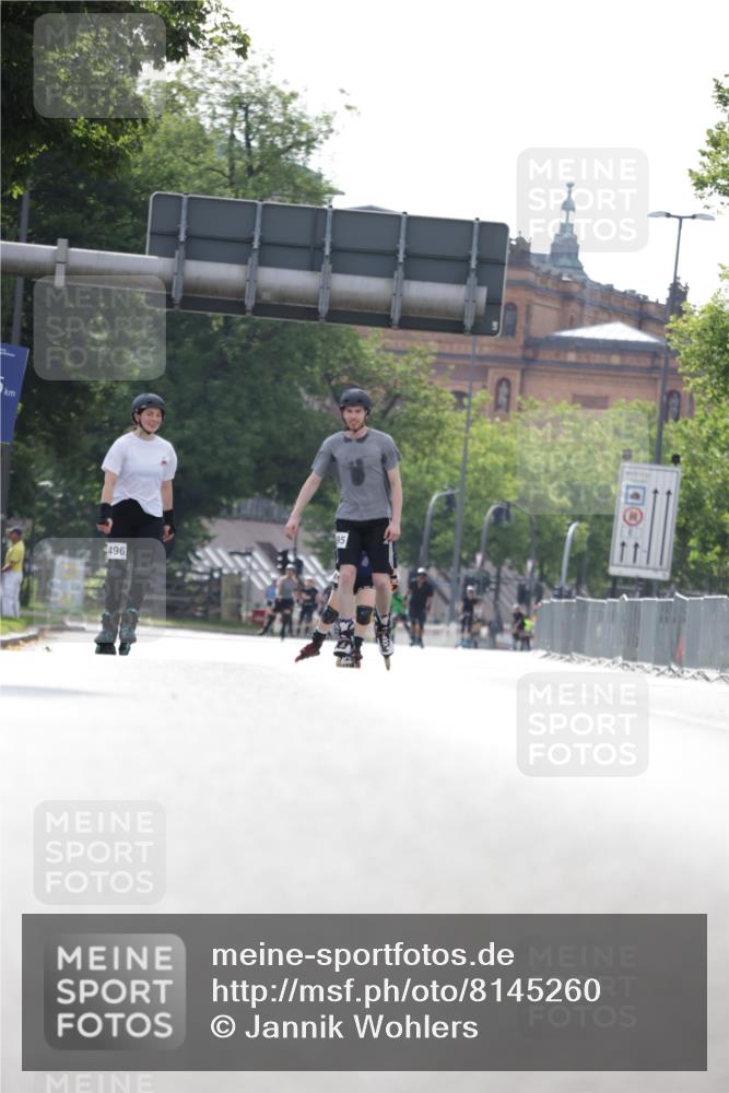 29.06.2025 - hella hamburg halbmarathon Jannik Wohlers http://msf.ph/oto/8145260 29.06.2025 09:08:29 Lombardsbrücke  meine-sportfotos.de