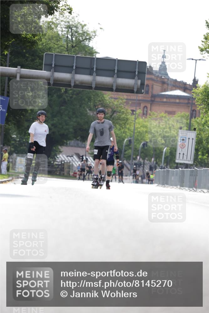 29.06.2025 - hella hamburg halbmarathon Jannik Wohlers http://msf.ph/oto/8145270 29.06.2025 09:08:29 Lombardsbrücke  meine-sportfotos.de