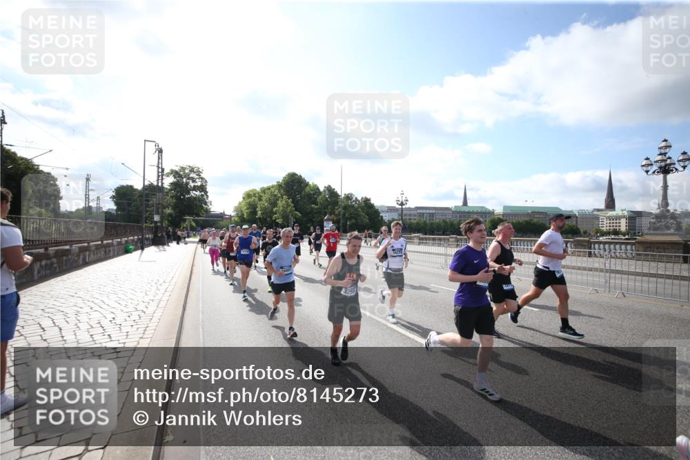 29.06.2025 - hella hamburg halbmarathon Jannik Wohlers http://msf.ph/oto/8145273 29.06.2025 09:56:03 Lombardsbrücke 1452, 1499, 1592, 1628, 1877, 2058, 2082, 2771, 2953, 2996, 3256, 3296, 4065, 4077, 4711, 4833, 5482, 5600, 5607, 5978, 6168, 6286, 6511, 6512, 7383, 7583, 7943, 8361, 8514, 8968, 8996, 9246, 9537, 9695, 9752, 9793, 9820, 9994, 10891, 11018, 11124, 11231, 11455, 11459, 11961, 12490, 12545, 12870, 13007, 13211, 13463, 13688, 13948, 14198, 14286, 15090, 15427, 16369, 16375, 16477, 16891, 16986 meine-sportfotos.de
